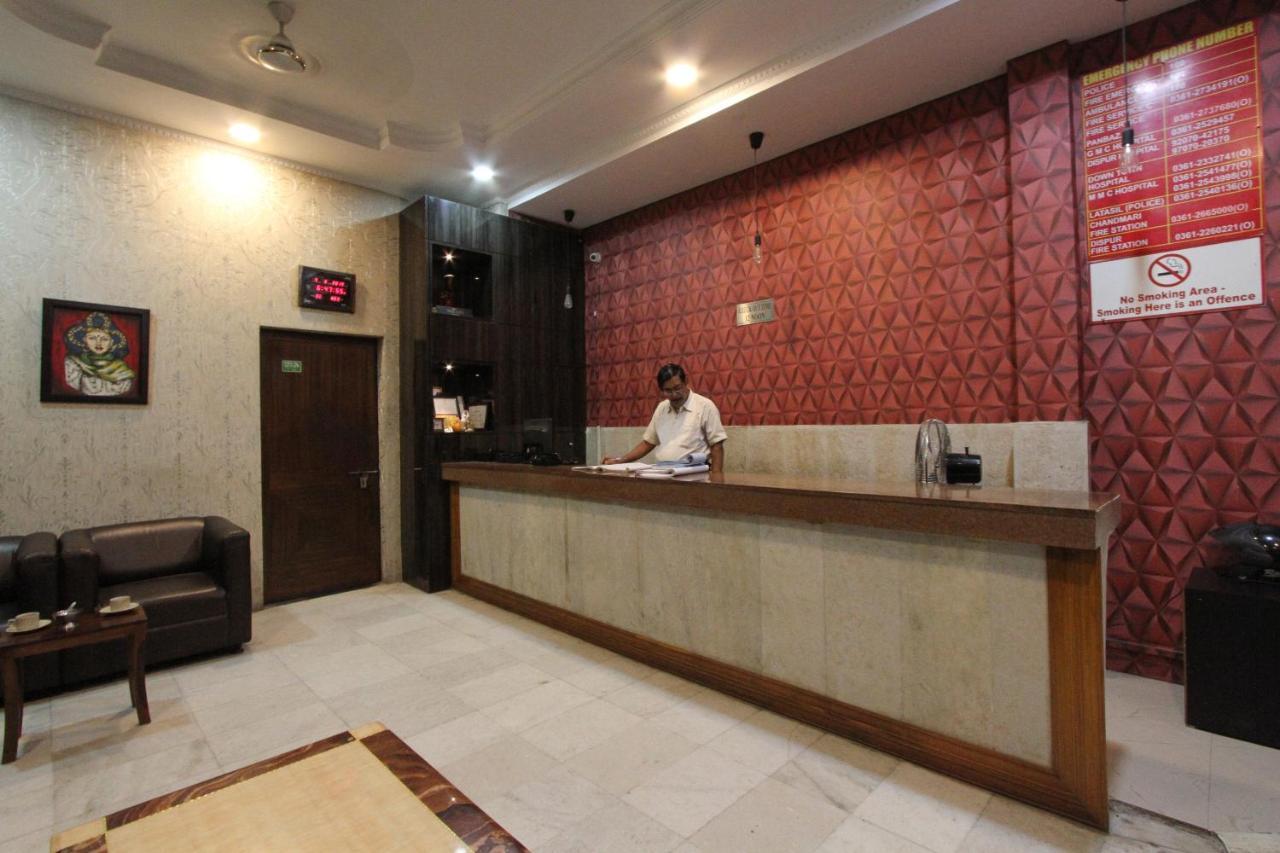 Hotel Bluemoon Guwahati Zewnętrze zdjęcie